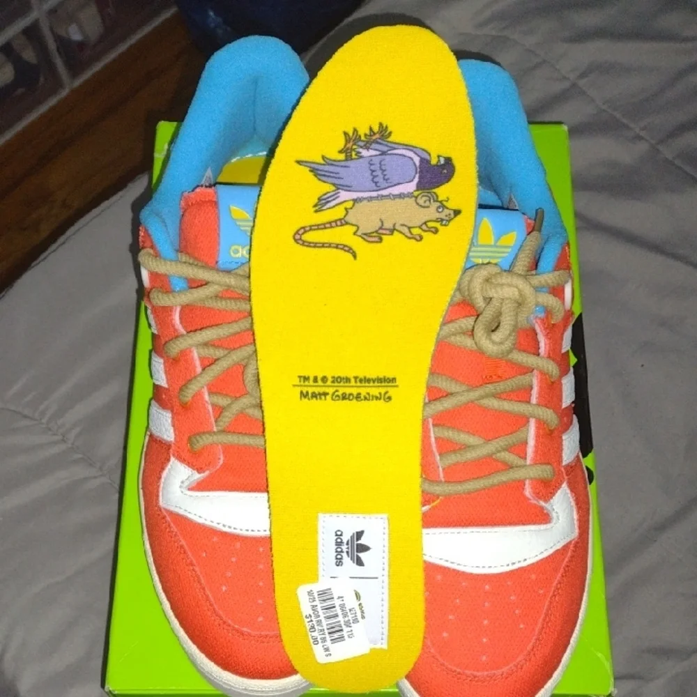 Adidas Rivalry 86 Low SIMPSONS TH, Collection Item - Picture 6 of 7